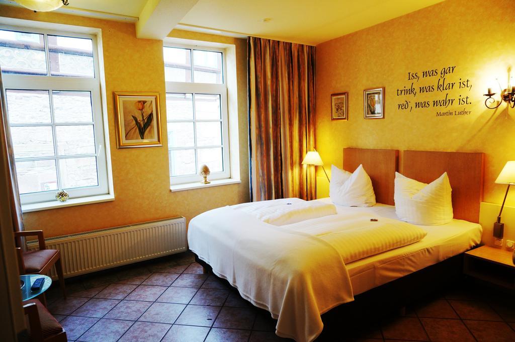Hotel Goldener Anker โบเดนแวร์เดอร์ ห้อง รูปภาพ