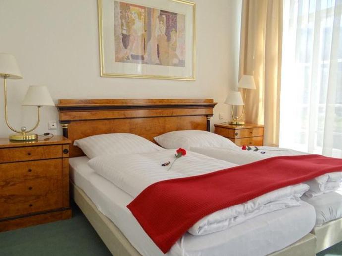 Hotel Goldener Anker โบเดนแวร์เดอร์ ภายนอก รูปภาพ