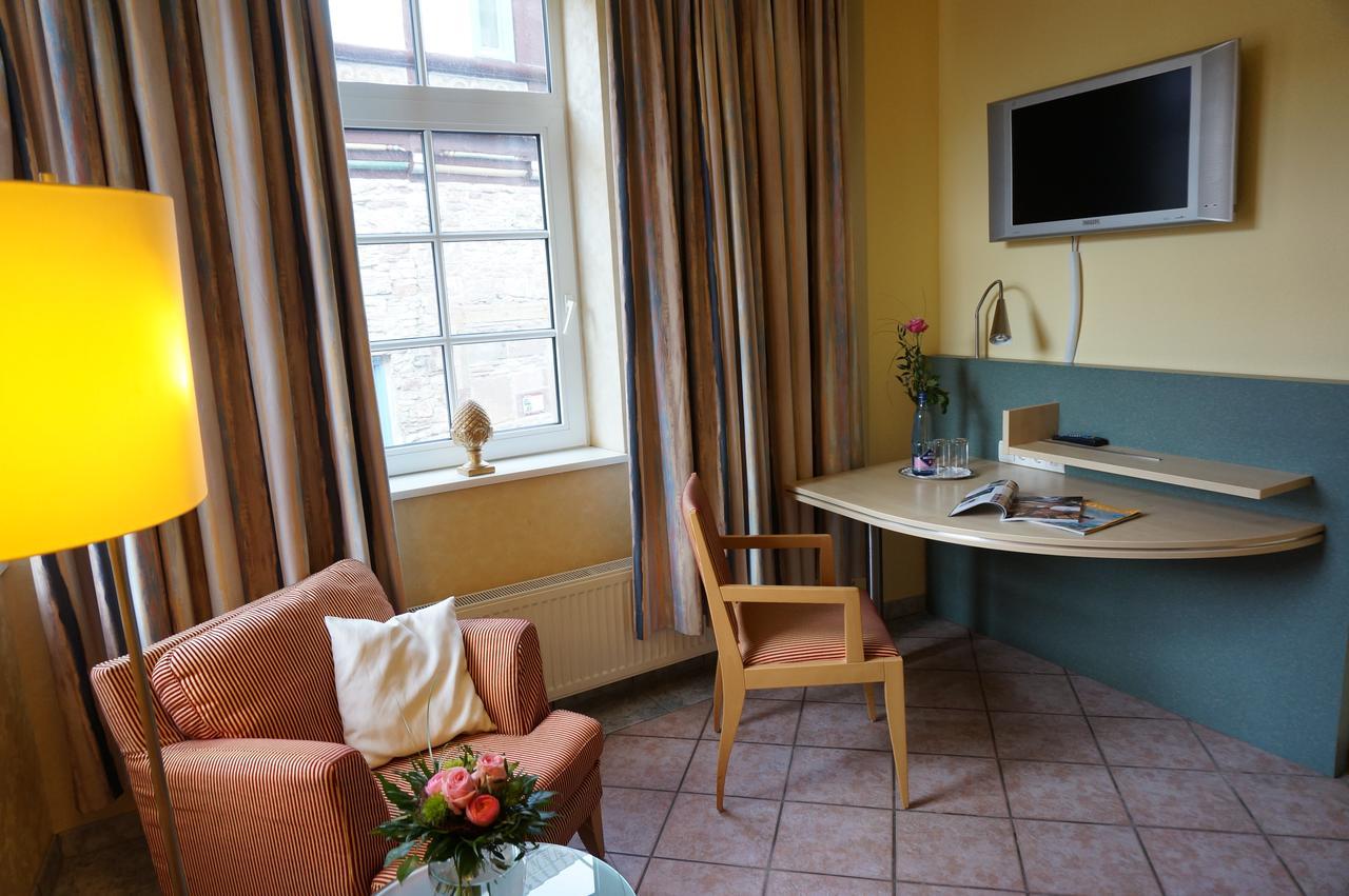Hotel Goldener Anker โบเดนแวร์เดอร์ ภายนอก รูปภาพ